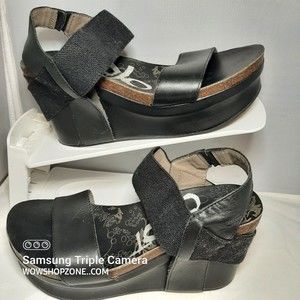 OTBT Bushnell Womens Black Leather Elastic Ankle Strap Wedge Sandals Size 6 Goth